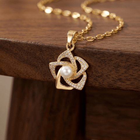 Pearl Gold Radiance Necklace