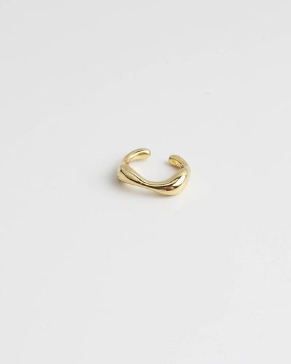 Adriana Modern Polished Earcuff