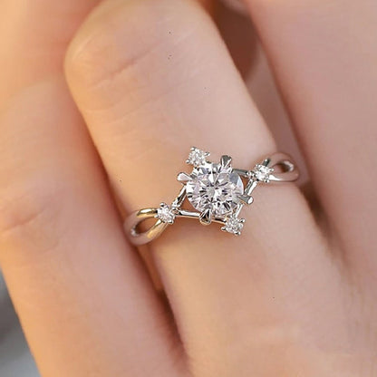 White Gold Round Zirconia Twist Ring