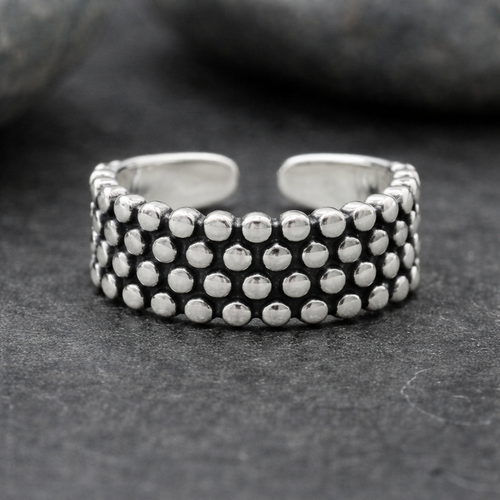 Sterling Silver Vintage Polka Dot Ring