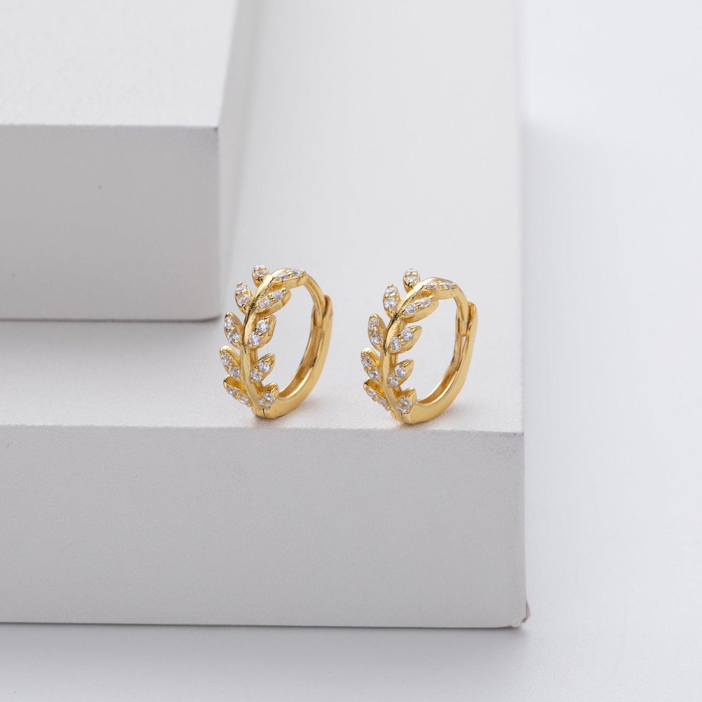 Zirconia Leaf Shaped Earrings