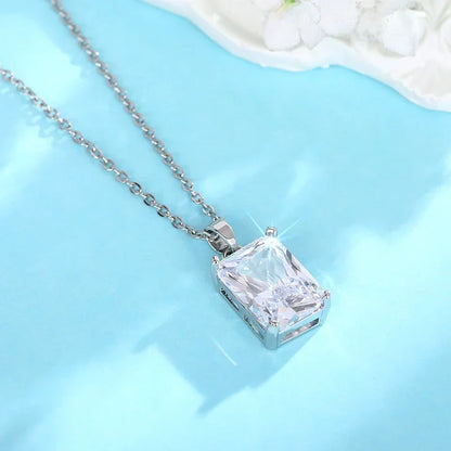 Bright Cubic Zirconia Necklace