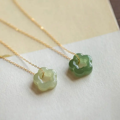 Plum Blossom Clavicle Chain Necklace