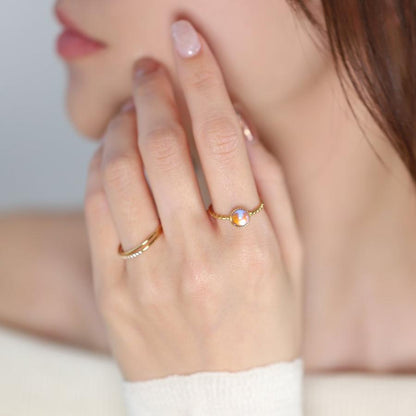 Gold Twisted Rope Moonstone Ring
