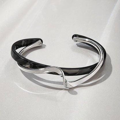 Minimalist Wave Shape Cuff Bracelet