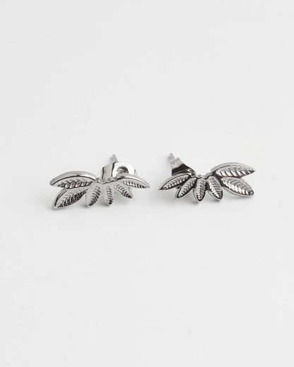 Vera Gorgeous Leaves Stud Earrings