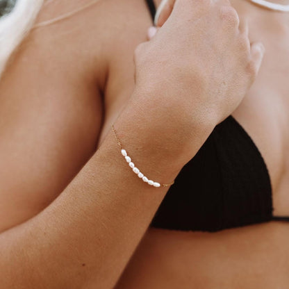 Mini Luster Pearl Bracelet