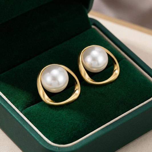 Organic Halo Pearl Stud Earrings